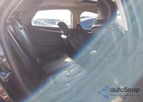 2017 Ford Fusion Titanium z USA, uszkodzony, nr VIN 3FA6P0K93HR115131